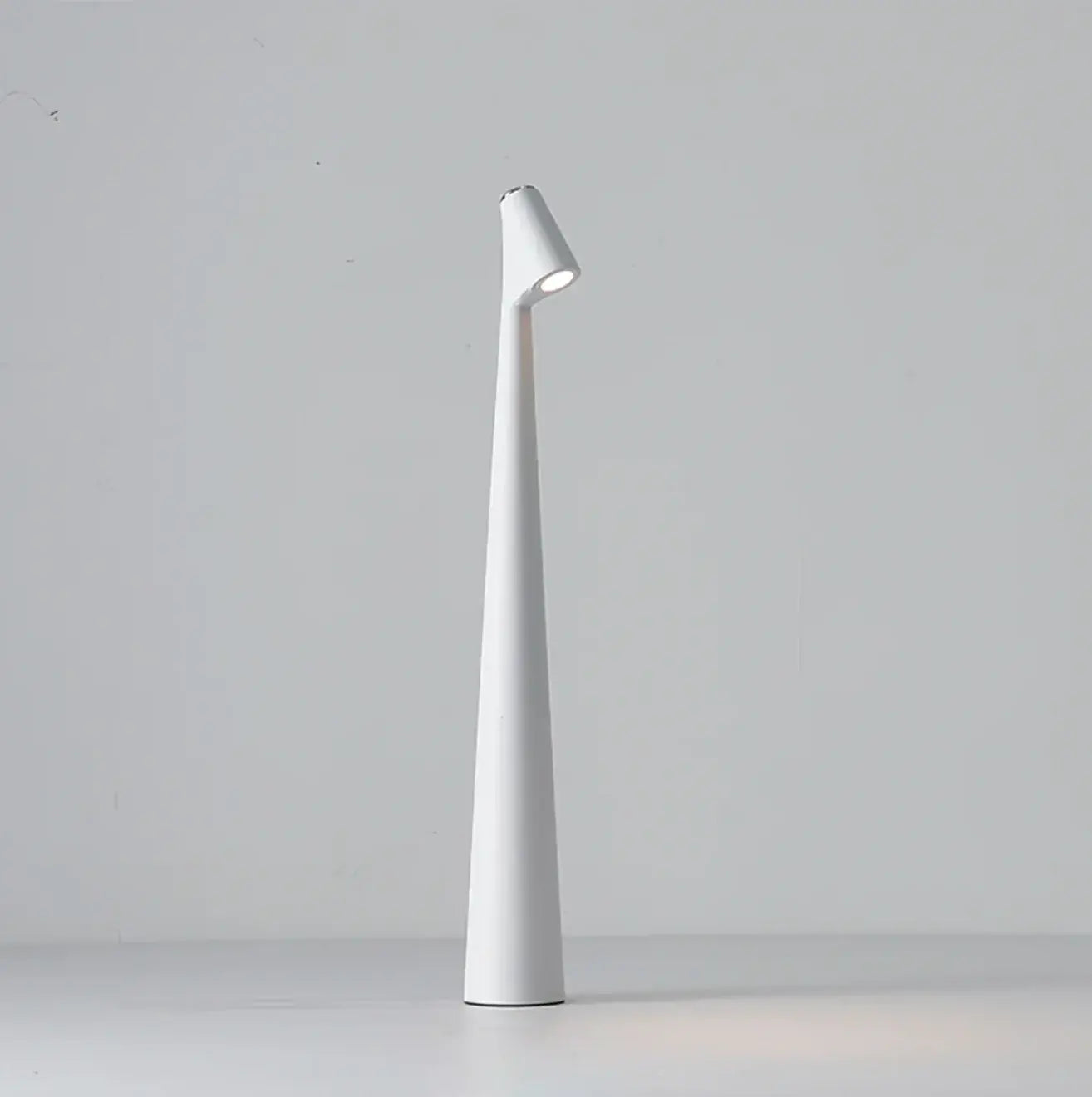 Rechargeable Table Lamp with Tap Dimming and Stepless Color Temp, USB-C Charging Avento Goods