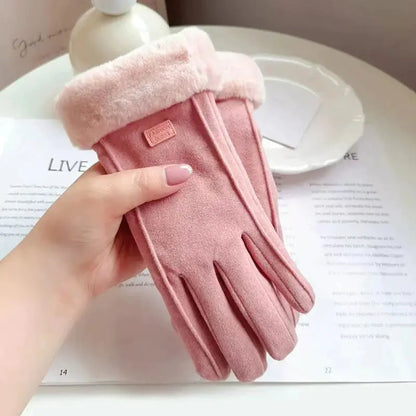 Heated Gloves with 5000mAh Power Bank and Touchscreen Index, Windproof One-Size for Women Avento Goods