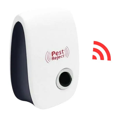 Squirrel Repeller with Ultrasonic Pulses and Weather-Resistant Design, Covers 800 Sq Ft Avento Goods
