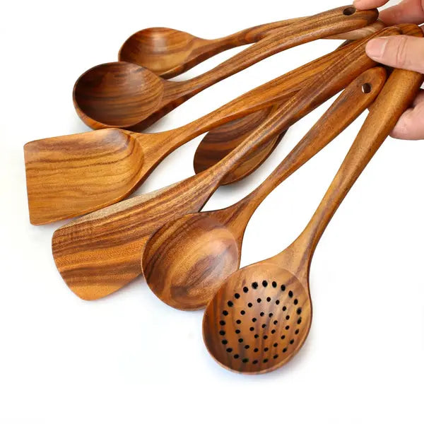 Teak Kitchen Utensil Set with Natural Oil Finish and Heat-Resistant Grip, 8-Piece Avento Goods