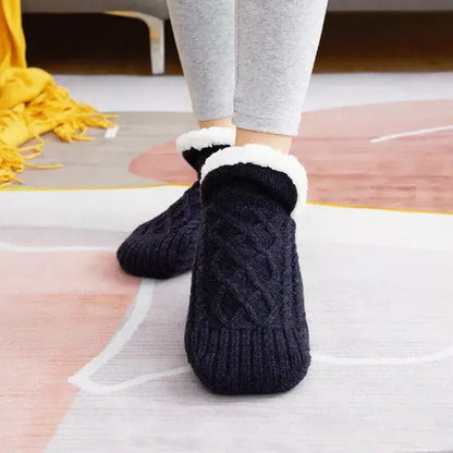 Non-Slip Thermal Socks with Brushed Insulation and Stretch Calf Fit for Indoor Use Avento Goods
